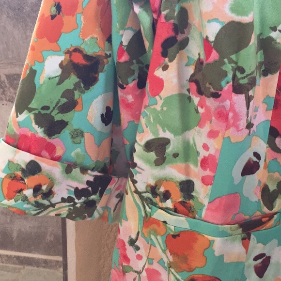 Blazer - Picture 5 of 8